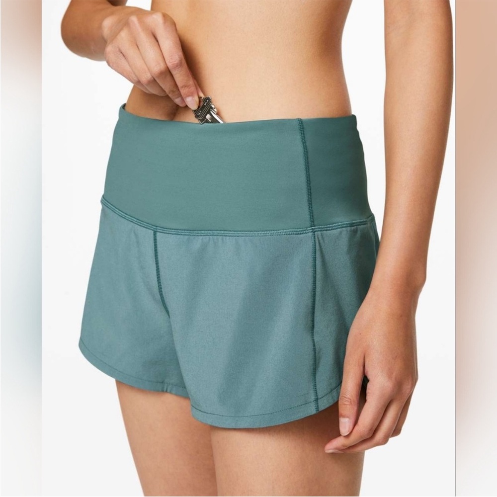 Lululemon Speed Up Mid-Rise Short 2.5" (Aquatic Green) Size 6